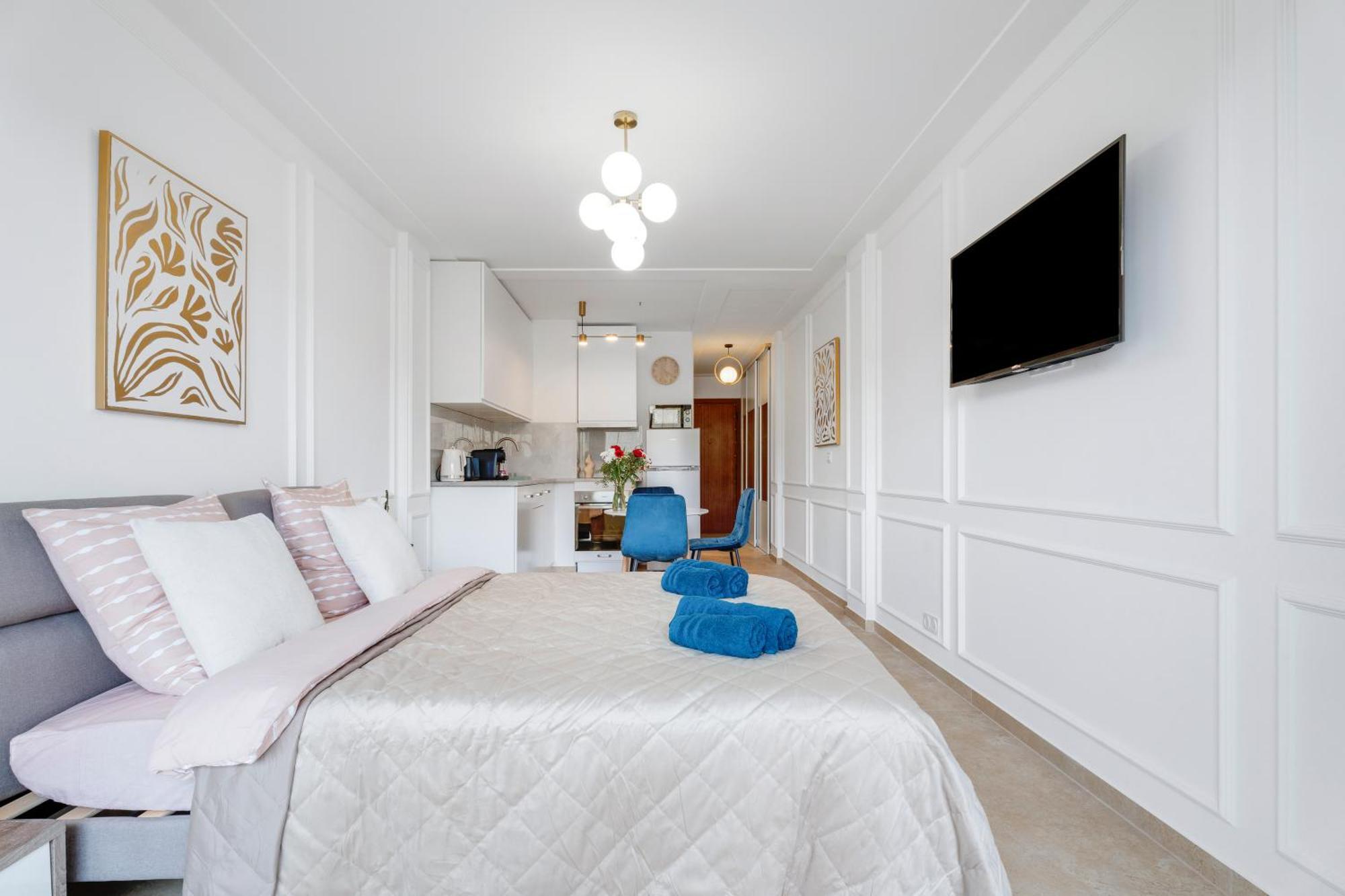 Elegant Avec Balcon Proche Et Tramway Appartement